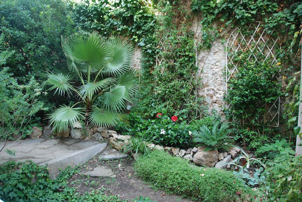 B&B Villa Feline Cannes Phòng bức ảnh